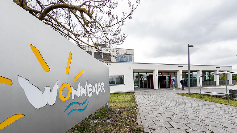 Das Wonnemar Schwimmbad steht kurz vor der Eröffnung. Wir blicken hinter die Kulissen am Donnerstag 25.04.24 in Marktheidenfeld.