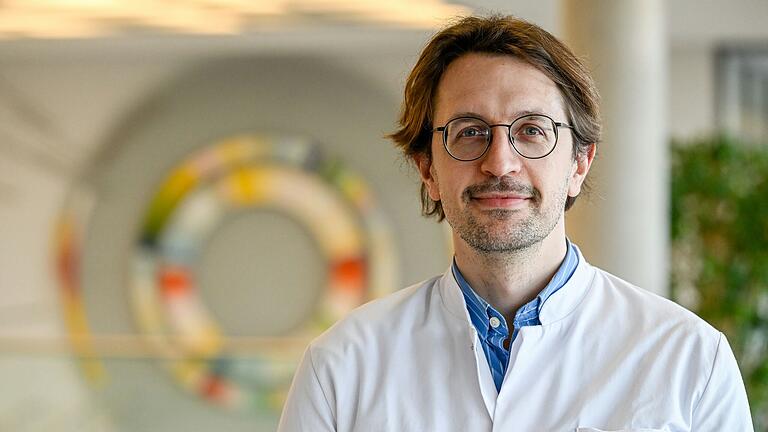 Karl Petri (38) ist Leiter einer Emmy-Noether-Forschungsgruppe in Würzburg und war zuvor in Boston (USA) tätig. Karl Petri (38) ist Leiter einer Emmy-Noether-Forschungsgruppe in Würzburg und war zuvor in Boston (USA) tätig.
