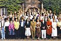 Die Klasse von 1989: Tschüss Schule! Die Ruhe vor dem großen Aufbruch ins Leben &ndash; und unsere Autorin im roten Kleid.