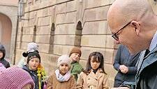 Die Kinder freuen sich, dass WIM in den zweiten Klassen weitergehen kann. - Die Kinder freuen sich, dass WIM in den zweiten Klassen weitergehen kann. Die Kinder freuen sich, dass WIM in den zweiten Klassen weitergehen kann. - Die Kinder freuen sich, dass WIM in den zweiten Klassen weitergehen kann.