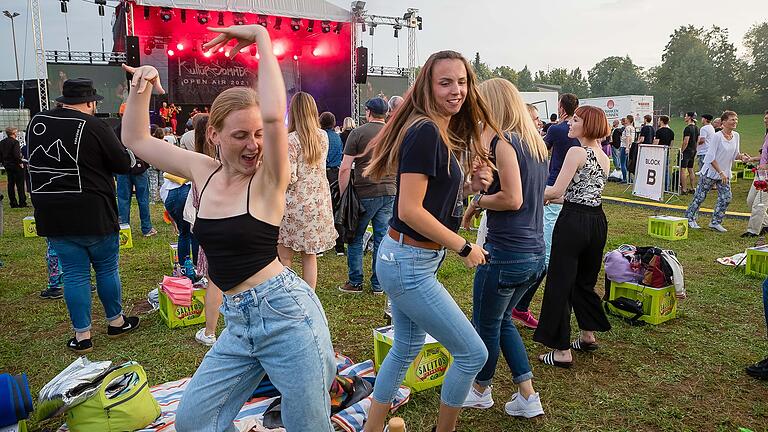 Pure Lebensfreude und ausgelassene Stimmung waren beim Kultursommer 2021 auf dem Kessler Field oft zu sehen. In diesem Jahr gibt es in Schweinfurt gleich drei Open-Air-Bühnen.