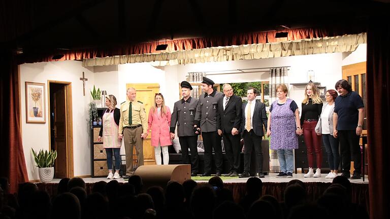 Eindrücke vom Theater in Untererthal. - Eindrücke vom Theater in Untererthal. Eindrücke vom Theater in Untererthal. - Eindrücke vom Theater in Untererthal.