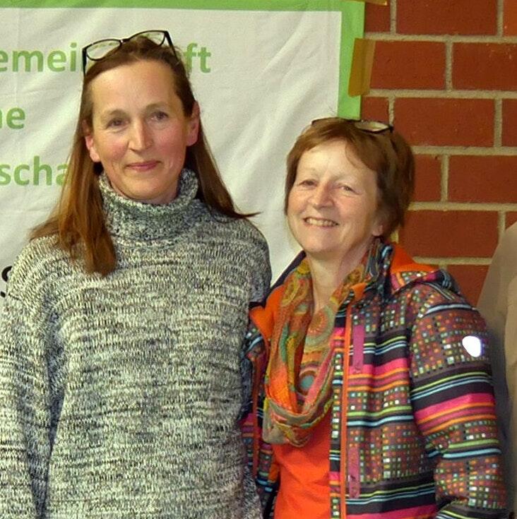 Stellvertretende Vorsitzende der AbL in Franken Edith Sachse (links) und AbL-Mitglied Jutta Bandorf (AbL) bei einer Veranstaltung in Unterpleichfeld.