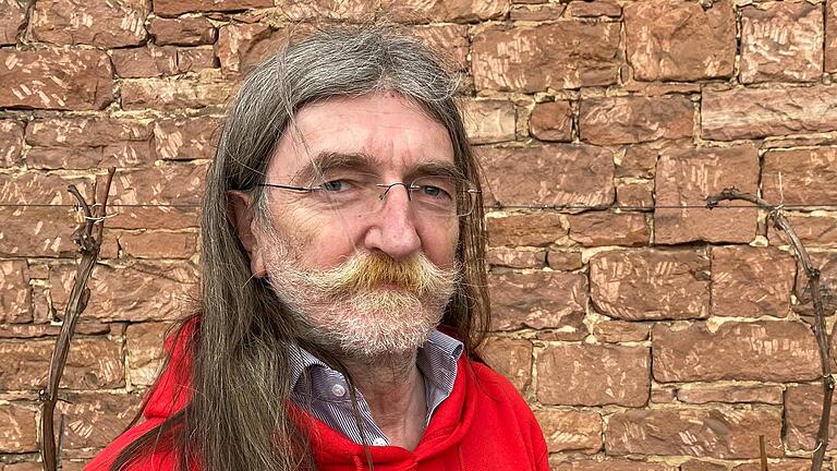 Bernhard Rasche, Ex-Mitglied des Betroffenenbeirats im Bistum Würzburg und Vorstandsmitglied der Betroffeneninitative Süddeutschland findet die Arbeit von pro familia 'hervorragend'. Bernhard Rasche, Ex-Mitglied des Betroffenenbeirats im Bistum Würzburg und Vorstandsmitglied der Betroffeneninitative Süddeutschland findet die Arbeit von pro familia 'hervorragend'.