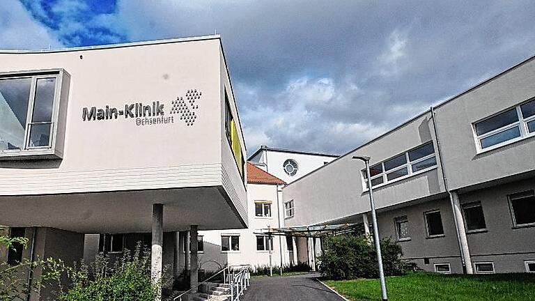 Bei den Plänen für eine Generalsanierung der Main-Klinik in Ochsenfurt besteht die CSU-Kreistagsfraktion auf einer verbesserten Erschließung und droht der Stadt Ochsenfurt. Bei den Plänen für eine Generalsanierung der Main-Klinik in Ochsenfurt besteht die CSU-Kreistagsfraktion auf einer verbesserten Erschließung und droht der Stadt Ochsenfurt.