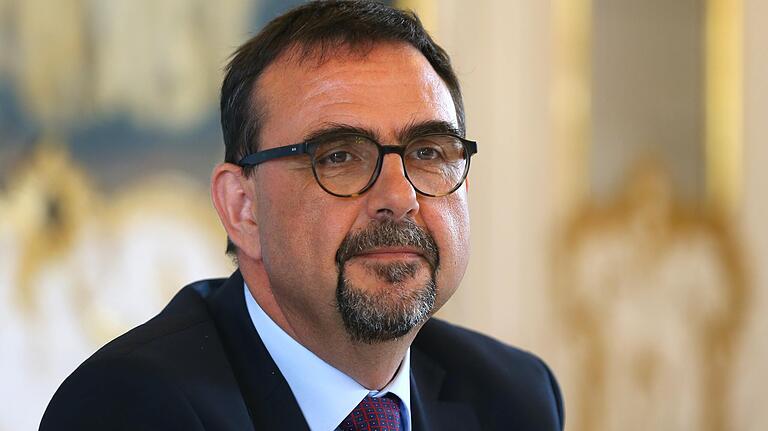 Will mit der neuen Quote den öffentlichen Gesundheitsdienst stärken: Bayerns Gesundheitsminister Klaus Holetschek (CSU) Will mit der neuen Quote den öffentlichen Gesundheitsdienst stärken: Bayerns Gesundheitsminister Klaus Holetschek (CSU)