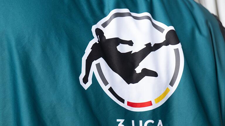 3. Liga - Die Würzburger Kickers haben den Aufstieg in die 3. Liga verpasst. 3. Liga - Die Würzburger Kickers haben den Aufstieg in die 3. Liga verpasst.