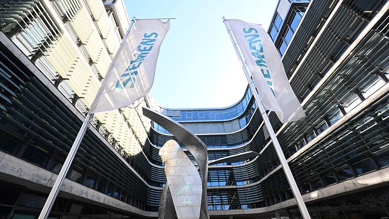 Siemens-Konzernzentrale       -  Die Siemens Konzernzentrale in München: Der Konzern will 6.000 Jobs abbauen.