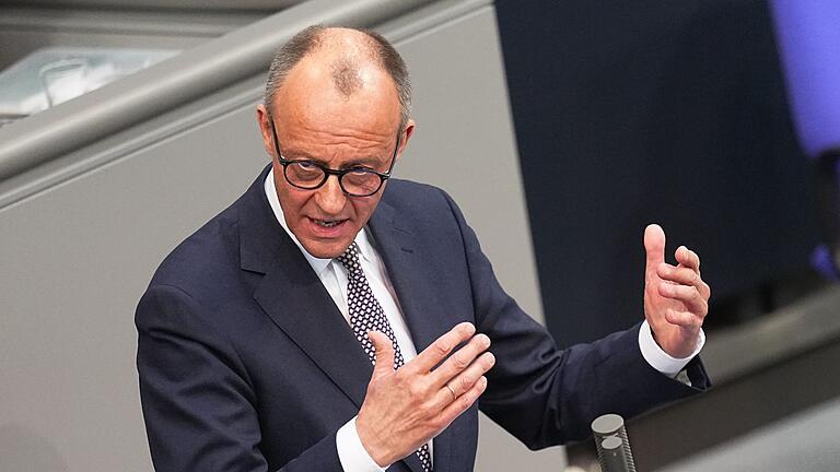 Friedrich Merz       -  Merz plant ein rasches Arbeitsprogramm und eine verkürzte Sommerpause nach der Kanzlerwahl. (Archivbild)