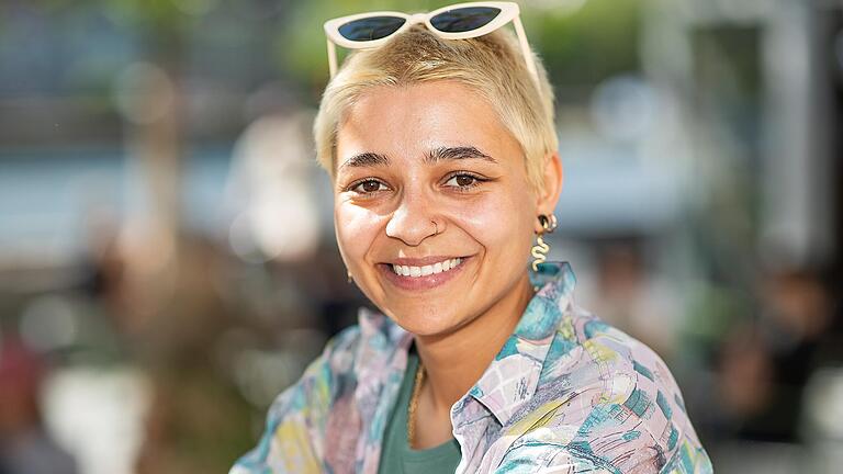 Nadine Eber (25) aus Würzburg Nadine Eber (25) aus Würzburg