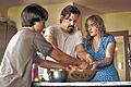 Die neue &bdquo;Familie&ldquo;: Kate Winslet als alleinerziehende Adele Wheeler und Josh Brolin als entlaufener Sträfling.