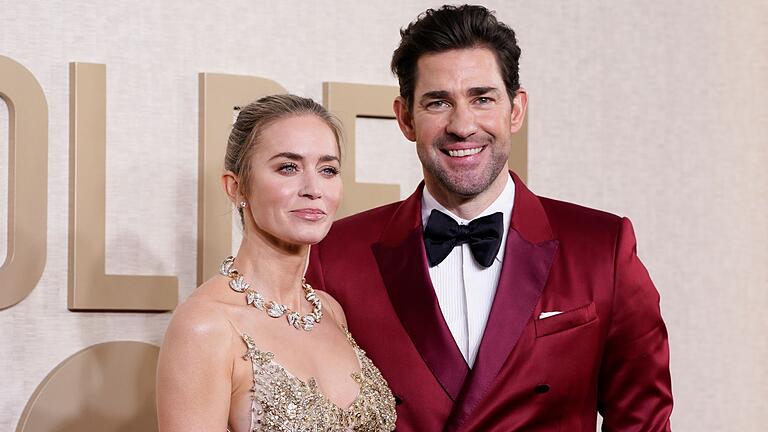 Emily Blunt und John Krasinski       -  John Krasinski, Ehemann von Schauspielerin Emily Blunt, ist der diesjährige &bdquo;Sexiest Man Alive&rdquo;. (Archivbild)