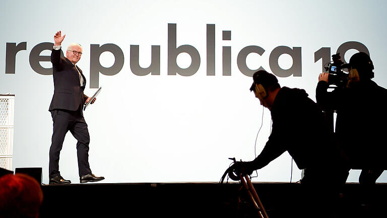 Mit Frank-Walter Steinmeier hat am Montag erstmals ein Bundespräsident auf der Berliner Digitalkonferenz re:publica gesprochen.