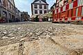 Bis zum frühen Donnerstagvormittag konnte man sich als Fußgänger gerade so an der Baustelle in der Hauptstraße vorbeiquetschen. Etwa 24 Stunden vor dem Festzug wurde das Loch provisorisch aufgefüllt.