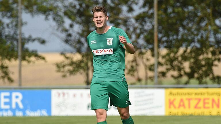 Erstmals seit der U13 wurde Jannik Göller in der vergangenen Saison wieder einmal Torschützenkönig. Für den TSV Großbardorf erzielte der 23-Jährige in der Landesliga Nordwest 27 Treffer. Erstmals seit der U13 wurde Jannik Göller in der vergangenen Saison wieder einmal Torschützenkönig. Für den TSV Großbardorf erzielte der 23-Jährige in der Landesliga Nordwest 27 Treffer.