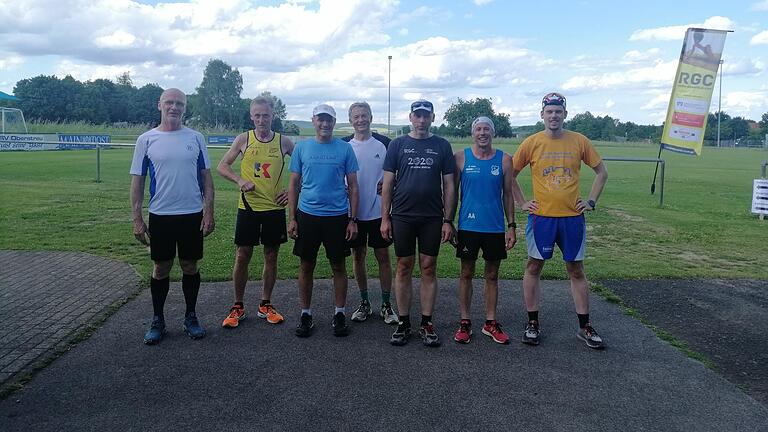 Aus unterschiedlichen Vereinen schlossen sich diese Männer zu einer gemeinsamen Laufgruppe in Oberstreu zusammen. Aus unterschiedlichen Vereinen schlossen sich diese Männer zu einer gemeinsamen Laufgruppe in Oberstreu zusammen.