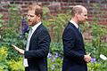 Prinz William und Prinz Harry       -  Gehen weiter getrennte Wege: die britischen Prinzen Harry (l.) und William.