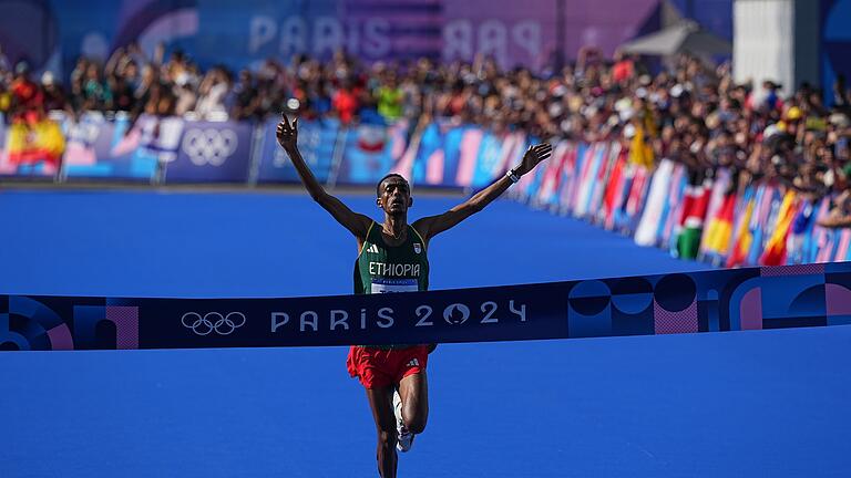 Paris 2024 - Leichtathletik       -  Der Äthiopier Tamirat Tola lief souverän zum Olympiasieg