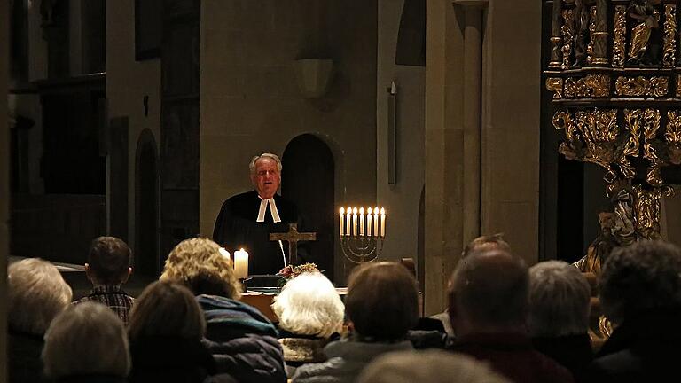 Gedenkgottesdienst mit Pfarrer Siegfried Bergler in Sankt Johannis.
