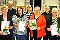 Für 25 Jahre geehrt wurden die Gründungsmitglieder (von links) Jane Richter, Hans Dünniger, Gerlinde Friedrich, Sonja Pfister, Gertrud Wieland und Maria Eichel (rechts, Vorsitzende und Gründungsmitglied). Mit im Bild: Wolfgang Sittler (Zweiter von rechts, Vorsitzender des Sängerkreises Schweinfurt).
