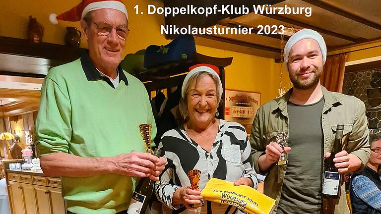 Die strahlenden Sieger (vl): Ruprecht (Platz 1), Ulrike (Platz 2), Tom (Platz 3)