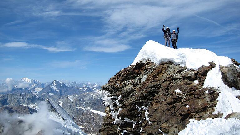 Mit fast 74 Jahren steht Peter Schöderlein im Jahr 2011 auf dem Gipfel des Matterhorns.