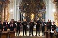 Die beeindruckende Klosterkirche und die Darbietung des MSB-a-Cappella-Juniors-Chors: Klang- und gefühlvolle Stimmen erfüllten den Chorraum.       -  Die beeindruckende Klosterkirche und die Darbietung des MSB-a-Cappella-Juniors-Chors: Klang- und gefühlvolle Stimmen erfüllten den Chorraum.