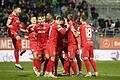 Gemeinsamer Jubel: Die Würzburger Kickers freuen sich über den erlösenden Treffer zum 1:0 gegen den FV Illertissen.