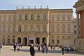 Das Museum Barberini im wiederaufgebauten Palais mit seinen barocken Sandsteinfassaden ist ein Anziehungspunkt der Stadt Potsdam. Rechts im Bild ist ein Teil des Neubaus in der historischen Gestalt des Stadtschlosses zu sehen, in dem seit 2014 der Brandenburgische Landtag seinen Sitz hat.