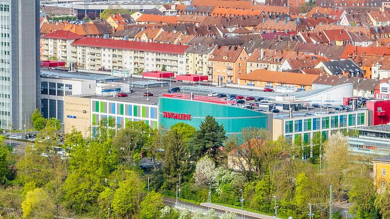 Die Stadtgalerie Schweinfurt hat in den vergangenen Jahren vor allem mit einer hohen Leerstandsquote zu kämpfen. Könnte bald eine medizinische Nutzung im Obergeschoss Abhilfe schaffen?