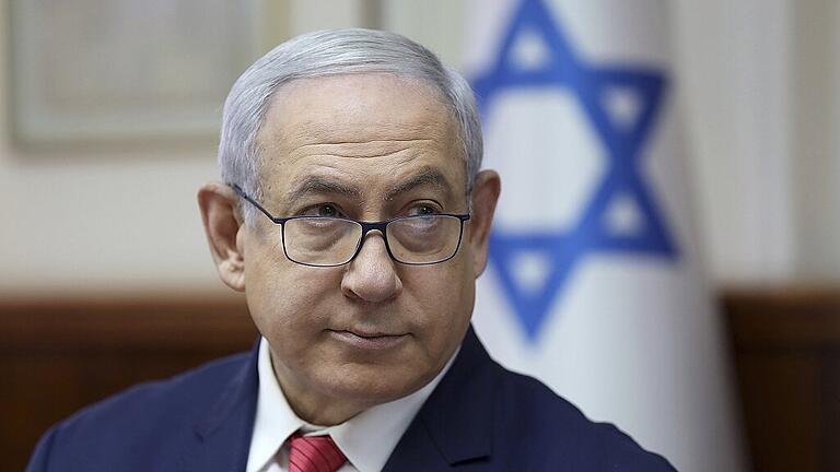 Benjamin Netanjahu - Der israelische Premierminister Benjamin Netanyahu bei einer Kabinettssitzung Benjamin Netanjahu - Der israelische Premierminister Benjamin Netanyahu bei einer Kabinettssitzung