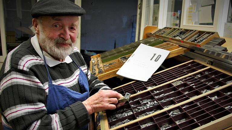 Auch mit 86 Jahren kennt Willy Denzer keine Ruhe: Der Setzermeister hat jetzt die 'Zehn Gebote zur Gestaltung von Werbe-Drucken' veröffentlicht. Auch mit 86 Jahren kennt Willy Denzer keine Ruhe: Der Setzermeister hat jetzt die 'Zehn Gebote zur Gestaltung von Werbe-Drucken' veröffentlicht. 