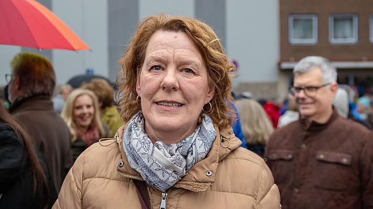 Susanne Voll (59) aus Bad Kissingen: 'Wenn wir jetzt schweigen, machen wir uns mitschuldig' Susanne Voll (59) aus Bad Kissingen: 'Wenn wir jetzt schweigen, machen wir uns mitschuldig'