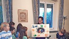Monika Hufnagel beim Vorlesetag.       -  Monika Hufnagel beim Vorlesetag.