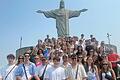Das Jugendmusikkorps am 5. September auf dem Berg Corcovado vor der berühmten Christusstatue.       -  Das Jugendmusikkorps am 5. September auf dem Berg Corcovado vor der berühmten Christusstatue.
