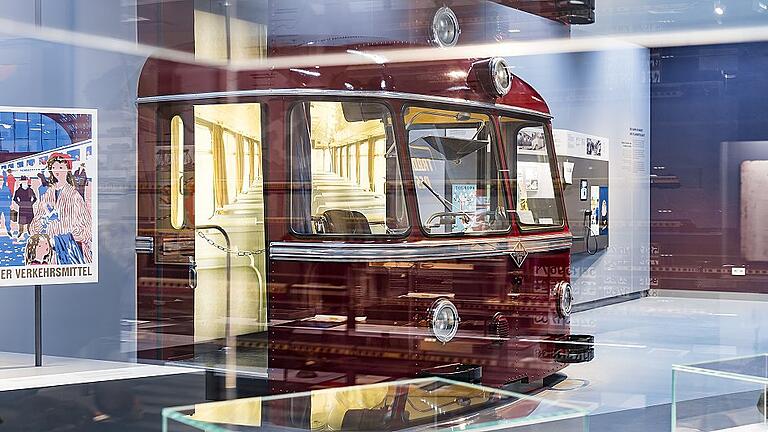 „Im Deutschland der zwei Bahnen“ heißt die neue Präsentation im DB Museum.Fotos: DB Museum / Uwe Niklas „Im Deutschland der zwei Bahnen“ heißt die neue Präsentation im DB Museum.Fotos: DB Museum / Uwe Niklas