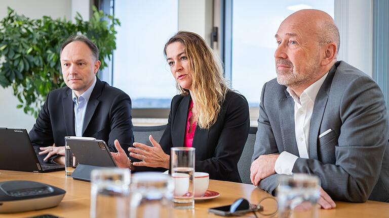 Die Geschäftsführung der WVV (von links): Ralf Willrett, Dörte Schulte-Derne und Armin Lewetz. Die Geschäftsführung der WVV (von links): Ralf Willrett, Dörte Schulte-Derne und Armin Lewetz.