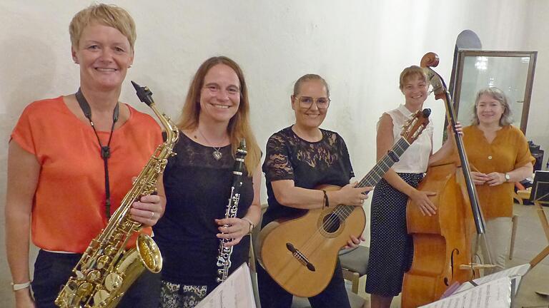 Ilona Zirkelbach, Birgit Döhler, Katja Karch, Ulrike Aumüller und Christine Weber, ein Quintett, das sich nicht gesucht, aber trotzdem ideal gefunden hat.
