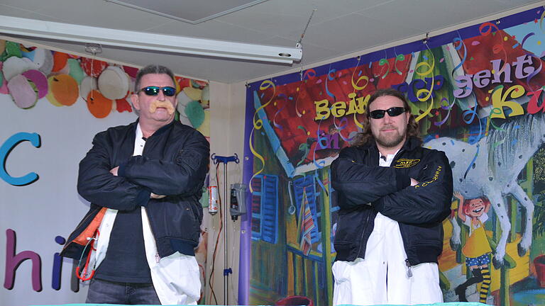 Fasching Poppenlauer - Fußballer Hagen Bartelmes und Stefan Graf Fasching Poppenlauer - Fußballer Hagen Bartelmes und Stefan Graf