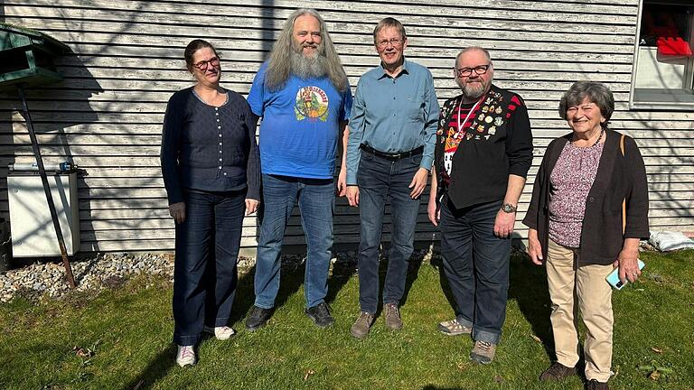 Claudia Rabenstein, Wigbert Baumann, Andreas Hoffmann, Ralf Richter und Margarete Dorsch. Claudia Rabenstein, Wigbert Baumann, Andreas Hoffmann, Ralf Richter und Margarete Dorsch.