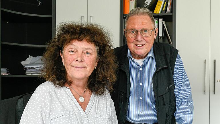 Warum werden in Bayern häufig die Menschen abgeschoben, die gut integriert sind? Die Rechtsanwälte Christiane und Michael Koch aus Würzburg erläutern die Hintergründe. Warum werden in Bayern häufig die Menschen abgeschoben, die gut integriert sind? Die Rechtsanwälte Christiane und Michael Koch aus Würzburg erläutern die Hintergründe.