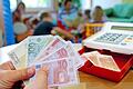 Spielgeld in der Kita-Gruppe: Werden Kita-Plätze im kommenden Jahr teurer? Für Kita-Träger in Unterfranken hat die geplante Gesetzesänderung bei der Kita-Förderung des Bundes Folgen.&nbsp;