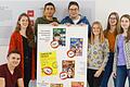 Schüler der FOS/BOS Marktheidenfeld beteiligten sich am Briefmarathon von Amnesty International.