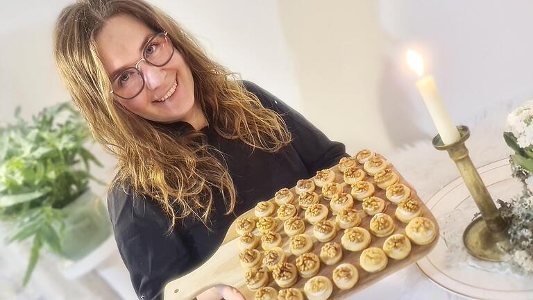 Walnuss-Preiselbeer-Plätzchen von Bäckerin Johanna Lenhardt aus Oberelsbach. Walnuss-Preiselbeer-Plätzchen von Bäckerin Johanna Lenhardt aus Oberelsbach.