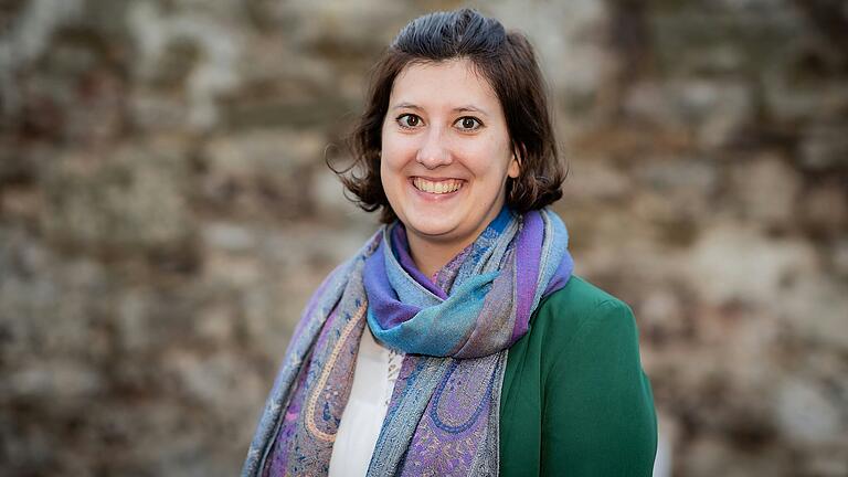 Die Würzburger Religionswissenschaftlerin Ruth Kunzmann hat sich intensiv mit den Raunächten beschäftigt.