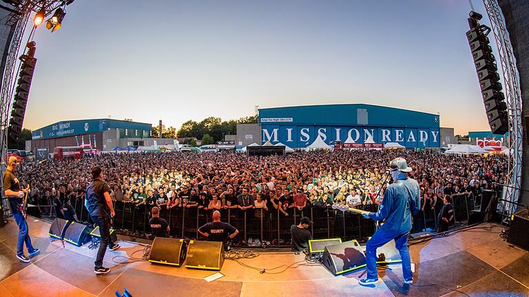 Der Flugplatz Giebelstadt ist nach drei Jahren Pause in diesem Sommer erstmals wieder Austragungsort zweier Festivals. Im Bild: das 'Mission Ready' (Archivfoto). Der Flugplatz Giebelstadt ist nach drei Jahren Pause in diesem Sommer erstmals wieder Austragungsort zweier Festivals. Im Bild: das 'Mission Ready' (Archivfoto).