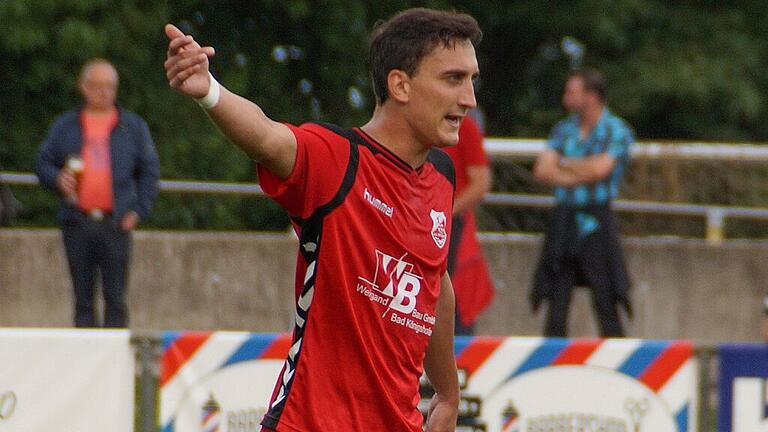 Christian Köttler (im Bild) trifft am Samstag erstmals in einem Pflichtspiel auf seinen Ex-Klub. An die Zeit bei der SpVgg Greuther Fürth hat er nicht nur gute Erinnerungen. Christian Köttler (im Bild) trifft am Samstag erstmals in einem Pflichtspiel auf seinen Ex-Klub. An die Zeit bei der SpVgg Greuther Fürth hat er nicht nur gute Erinnerungen.