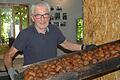 Franz Hümmer hat den Hutzelhof von seinem Vater übernommen – und damit die Tradition.