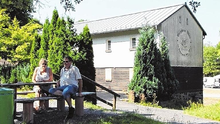 bru-uli-berghaus8       -  Renate und Bernd Hoffmann aus Sachsen-Anhalt kommen seit 23 Jahren ans Berghaus. Ihren Urlaub verbringen sie in Riedenberg.