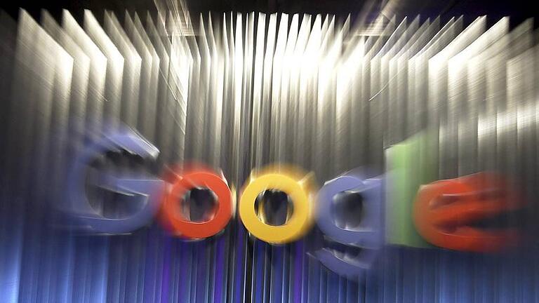 Google       -  Die EU überzieht Google mit einer Rekord-Wettbewerbsstrafe wegen seiner Produkt-Anzeigen in Suchergebnissen.